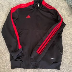 Soccer zip up